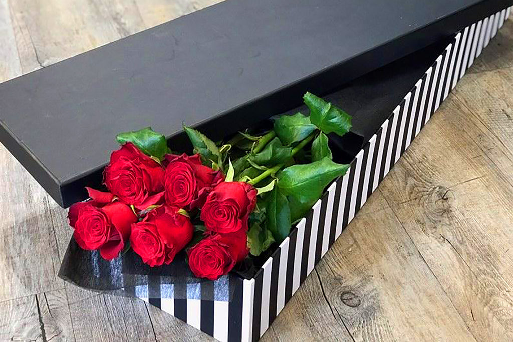 Beautifully Boxed Roses – Paradise Point Florist